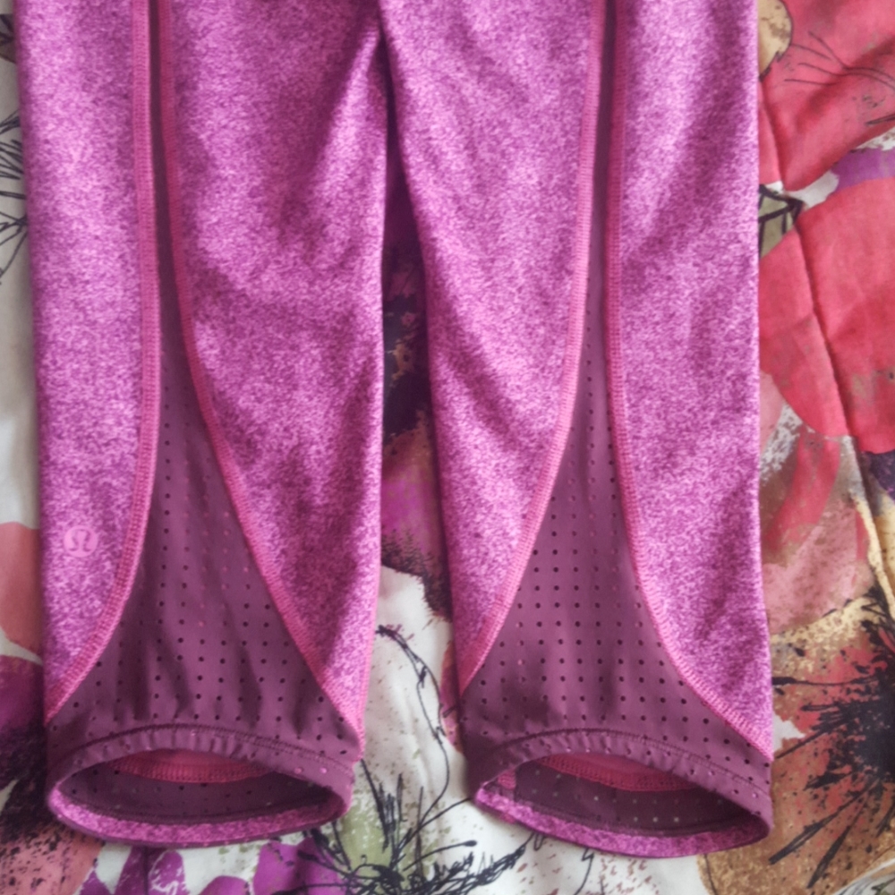 Lululemon High Rise Transcend Crop - Picture 6 of 7
